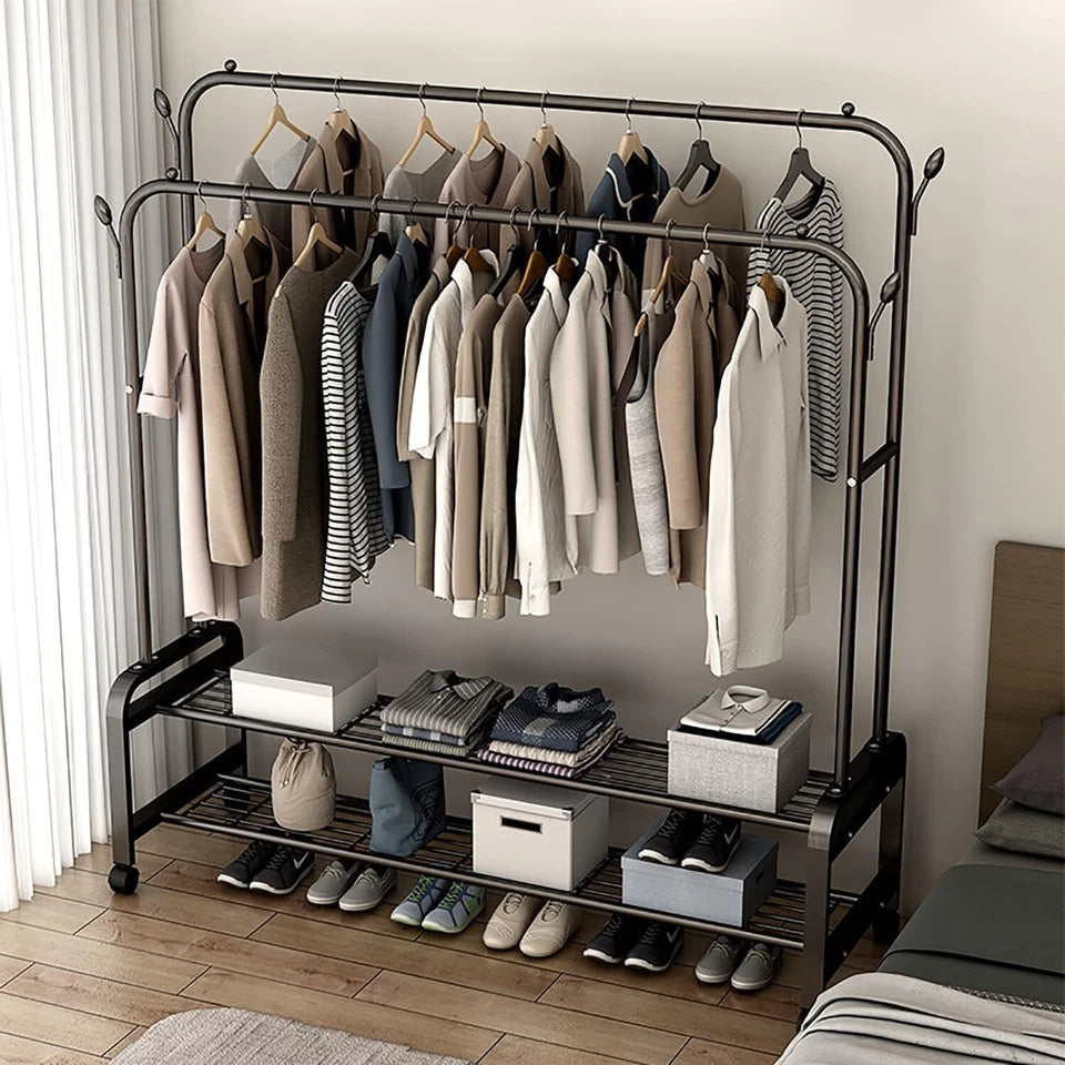 Freestanding heavy duty double garment rack