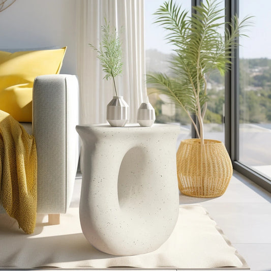 Stylish U-Shaped Geometric Side Table