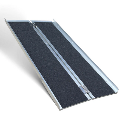 Single-Folding Aluminium Wheel chair Ramp